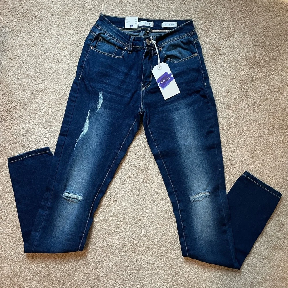 Blue Jam Distressed jeans - Picture 2 of 3